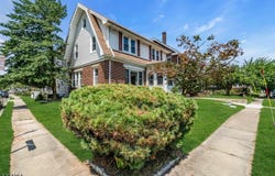 525 Linden Ave, Woodbridge Twp., NJ 07095-3037