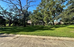 104 RESEARCH Drive lot: 20, Harahan, LA 70123