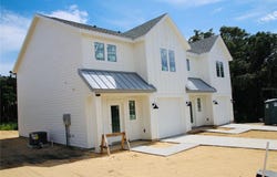 650 E LIBERTY AVENUE, MOUNT DORA, FL 32757