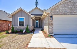 3010 Hollow Crest Lane, Norman, OK 73071