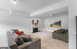 30 PAVILION DRIVE, GAITHERSBURG, MD 20878