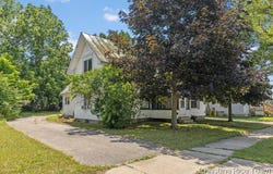 115 E Congress Street, Belding, MI 48809