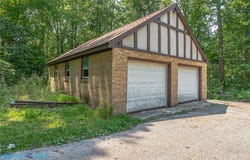901 Oak Lane, Kilmarnock, VA 22482