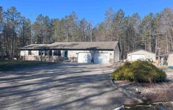 2168 S Lorenz Road, Tawas City, MI 48763