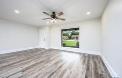 1902 Beth Dr., Longview, TX 75604