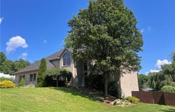 456 Finnin Rd, Allegheny Twp, PA 15068