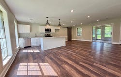 1204 Beauregard St., Tupelo, MS 38801