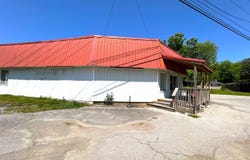 1137 Old Glasgow Road, Scottsville, KY 42164