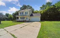 204 S Emerald Way, Morrice, MI 48857