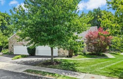 1871 CARYN Drive, HELLERTOWN, PA 18055