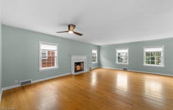 19609 Winslow Road, Shaker Heights, OH 44122