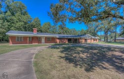 7944 Highway 371, Coushatta, LA 71019