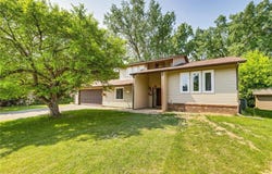 2723 Innsbruck Drive, New Brighton, MN 55112