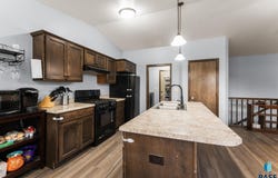 5801 N Sand Ave, Sioux Falls, SD 57104