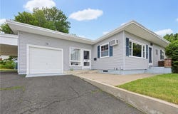 102 Grace Avenue, Woonsocket, RI 02895