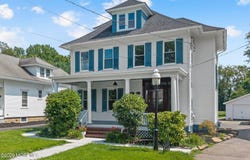 135 S Main Street, Allentown, NJ 08501