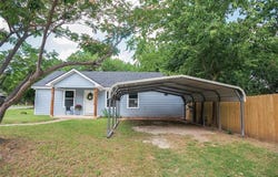 401 Miller Street, Bowie, TX 76230