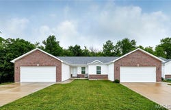 51 Schulze Drive, Troy, MO 63379