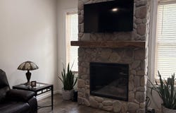 810 E Arnold Lk, Harrison, MI 48625