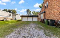 45866 Gable Inn Street, Shelby Twp, MI 48317