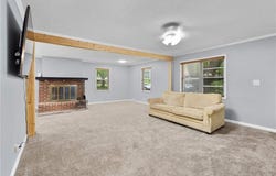 5653 Sloan Avenue, Kansas City, KS 66104