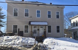 29 Beech St, Fitchburg, MA 01421