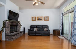 3027 W Rialto Avenue, Visalia, CA 93277