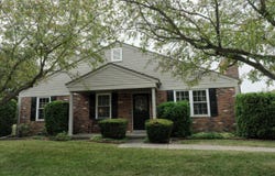 15810 Cambridge Drive, Clinton Twp, MI 48038