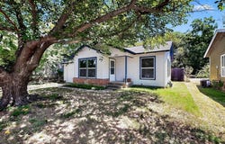 2108 Denison Street, Denton, TX 76201