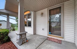 5904 Red Oak Trail, McFarland, WI 53558