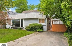 143 S Benzie Boulevard, Beulah, MI 49617