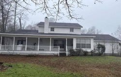 10315 Meadowview Dr, Keithville, LA 71047