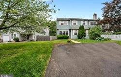 33 SCHOOL ROAD, HORSHAM, PA 19044