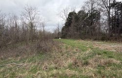 200 Richardson Road, Summer Shade, KY 42166