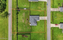 15 Meadow Path Circle, Picayune, MS 39466