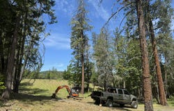 2093 Robertson Bridge Road, Grants Pass, OR 97526
