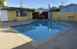 2435 W Broadway, Anaheim, CA 92804