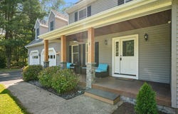 5 Allyn Lane, Ledyard, CT 06335