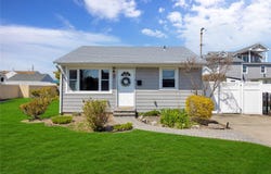 3 Kent Place, Amityville, NY 11701