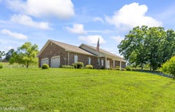 6025 Zion Ridge Road, Loudon, TN 37774