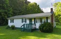 4584 Cains Creek Rd, Blaine, KY 41124