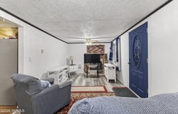 232 6th Ave, Mabton, WA 98935