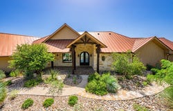 230 Waggoman Dr, Kerrville, TX 78028