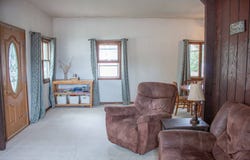 230 N 6th Ave, Burwell, NE 68823