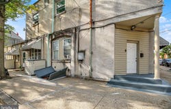 548 S 7TH Street, READING, PA 19602