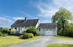 43 Parsonage Street, Winterport, ME 04496