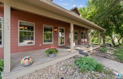 301 Lee Dr, Alcester, SD 57001