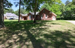 137 Sharp Street, Melbourne, AR 72556