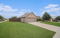 1917 Bay Laurel Drive, Weatherford, TX 76086