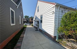 6610 Farnsworth Drive, Parma, OH 44129